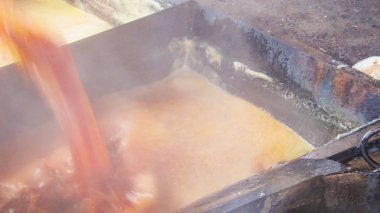 büyük enstrüman pekmez rapadura ana madde kaynar pekmez effervido ve mechido trasnferido variso pachas işlemi sırasında içinde