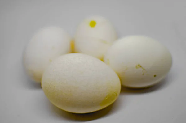 Empat Telur Kuning Tua Berturut Turut — Stok Foto