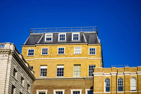Appartamento Colore Giallo Londra Con Ampie Finestre — Foto Stock