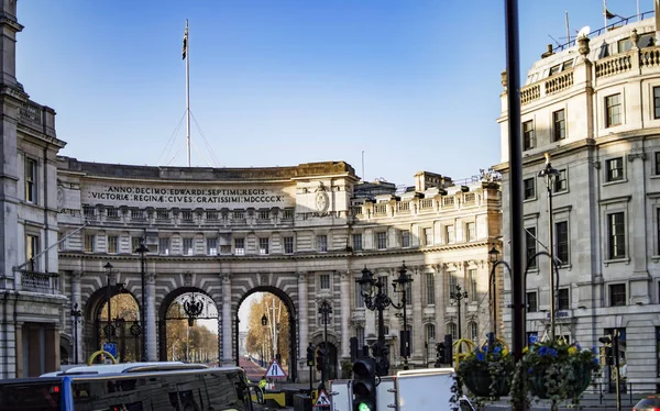 Portão Arco Almirantado Que Conduz Palácio Londres Perto Praça Trafalgar — Fotografia de Stock