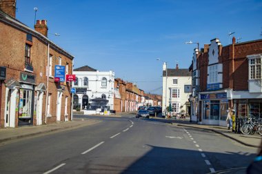 Açık ve karanlık yol ile Stratford sokak