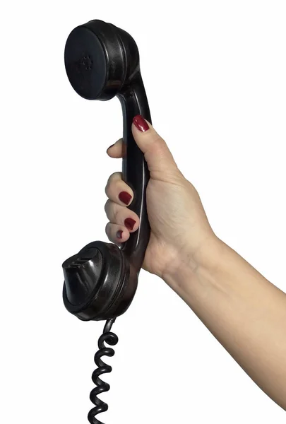 Beyaz arka plan üzerinde izole kadın elinde telefon yakışıklı pick-up eski moda