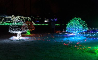 Mantar parlayan Noel Işık dekorasyon