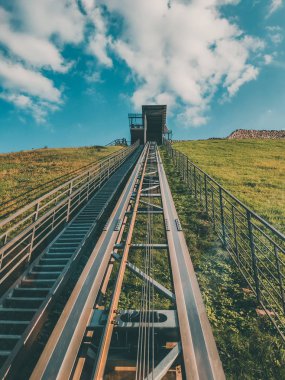 Avrupa. Vilnius. Kulübenin manzarası. Gediminas Kulesi'ne Tırmanış.