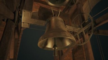 Geleneksel eski çan kilise kulesinde zil