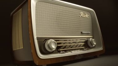 Eski radyo göstermek tüm radyo istasyonları ile yakın çekim