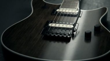 6 telli elektro gitar ayrıntılarını