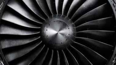 İplik jet motoru açık fan closeup çekim. Cfm56