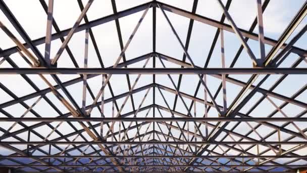 Camera Moving Loopable Steel Roof Truss Cloudy Sky Background — Stock Video