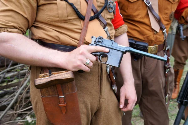 Sholokhovo, Moscow reg./Rusya - 5 Mayıs 2018: Dünya Savaşı - Courland savaş, Rus tarzı yeni bir eğlence son çatışmalarından yeniden inşası.