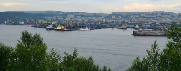 Panoramablick Auf Die Kolabucht Und Murmansk Eine Russische Stadt Über — Stockfoto