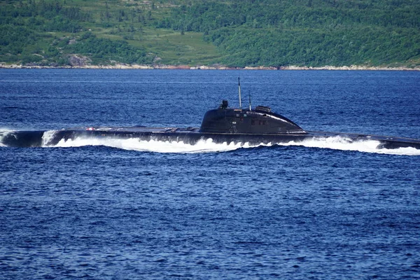 Submarino Russo Propulsão Nuclear Classe Victor Iii Está Surgindo Baía — Fotografia de Stock