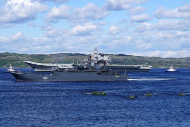 Severomorsk, Rusya - 30 Temmuz 2017: Gösteri büyük ölçekli saldırı savaş gemisi 