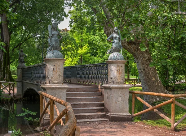 Milano Maggio 2018 Bridge Mermaids Nel Parco Sempione Ponte Decorato — Foto Stock