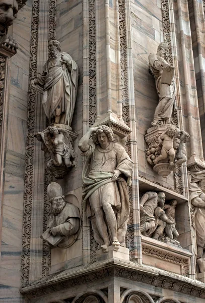 Architectural Fragment Milan Duomo Cathedral Cathedral Built Gothic Romanesque Styles — Stock Photo, Image