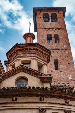 Santa Maria Kilisesi Presso San Satiro. Milan. İtalya. Mimari parça. Mimarlar Donato Bramante ve Giovanni Antonio Amadeo. Bazilika Duke Galeazzo Maria para üzerinde inşa edilmiştir.