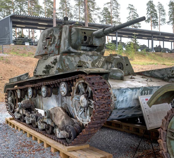 Parola, Finlandia-2 maja 2019: Muzeum czołgów w mieście Parola. Radziecki czołg T-26. Ta kopia została przechwycona przez armię fińską podczas wojny zimowej — Zdjęcie stockowe