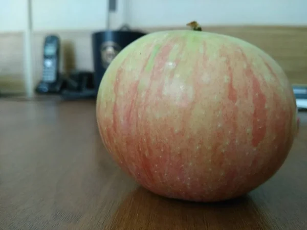 Apple Biurku Biurze — Zdjęcie stockowe