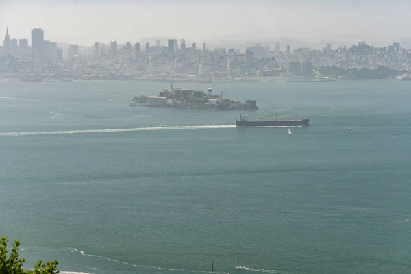 Wide Sweeping View Golden Gate Bridge City San Francisco Surrounding — Stock Photo, Image