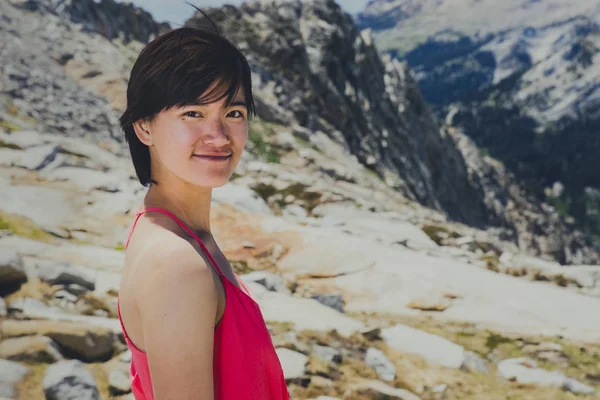 Asian Woman Short Hair Pink Dress Poses Mountains — Stock Photo, Image