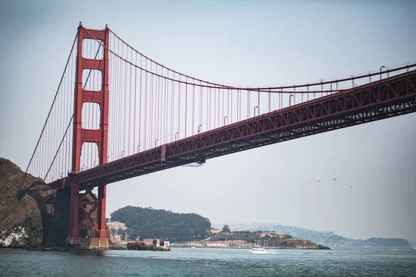 Golden Gate Bron San Francisco Disig Sommardag Med Några Moln — Stockfoto