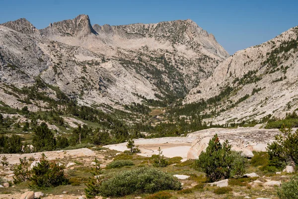 Crêtes Rocheuses Dans Arrière Pays Montagneux Sierra Nevada Californie — Photo