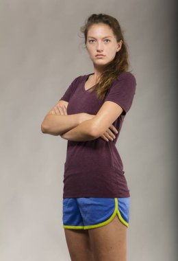 Genç, güzel, sportif kadın. 