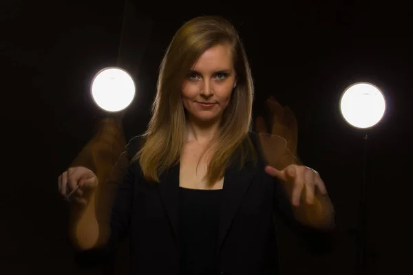 Young Caucasian Woman Conductor Poses Baton Dark Space Stage Lights — Stock Photo, Image