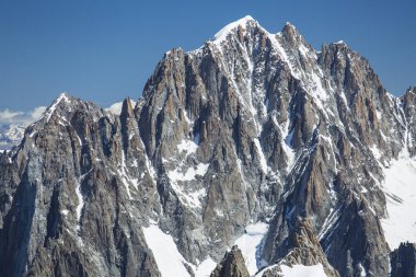Tur du mont blanc benzersiz trek Mont Blanc, İtalya, İsviçre ve Fransa geçerken çevresinde yaklaşık 200 km