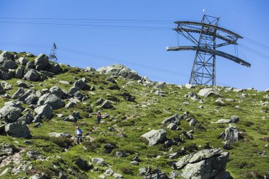 Tur du mont blanc benzersiz trek Mont Blanc, İtalya, İsviçre ve Fransa geçerken çevresinde yaklaşık 200 km