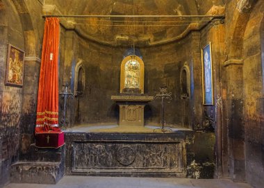 Khor Virap manastır ana kilisenin sunak simgesi bir aziz olan