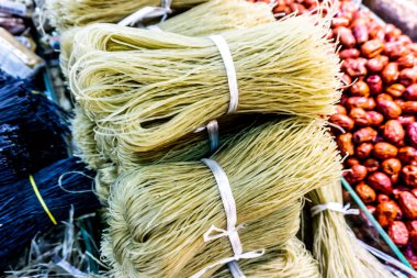 Çin kuru cam erişte yığın miktar çekici odaklı