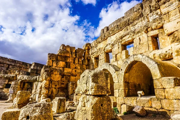 Baalbek Historyczne Świątynia Bachusa Rzymskiego Boga Wina Ruiny — Zdjęcie stockowe