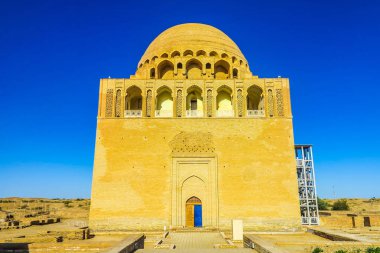 Mary Türkmenistan Sultan Sanjar Türbesi, Sunset Frontal View