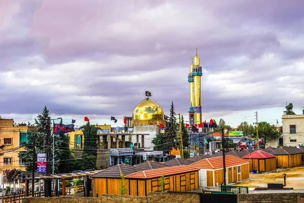 Баальбек Сайида Хавла Шиитская Мечеть Вид Сбоку Золотыми Минаретами — стоковое фото