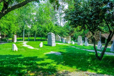 Tahran Niavaran Sarayı kompleksi Bahçe Antik Pers taş oymalar