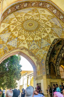 Kaşan Bagh-e Fin Bahçe Farsça sanat Kushak tavan