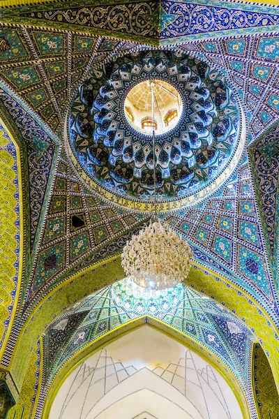 Ком Імам Хасан Аскарі Мечеть Синій Плитки Стелі Інтер Молитва — стокове фото