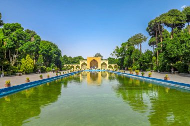 Isfahan Bagh-e Çehel Sotoun kırk sütunları Palace ana giriş Iwan Portal kapısı