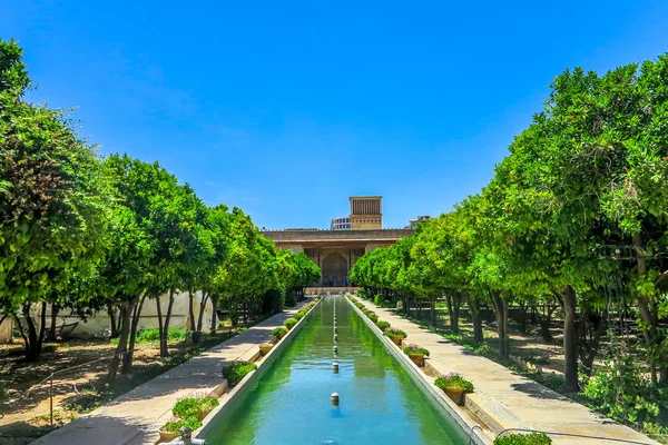 Shiraz Karim Khan Arg Castillo Patio Interior Con Estanque Fuente — Foto de Stock