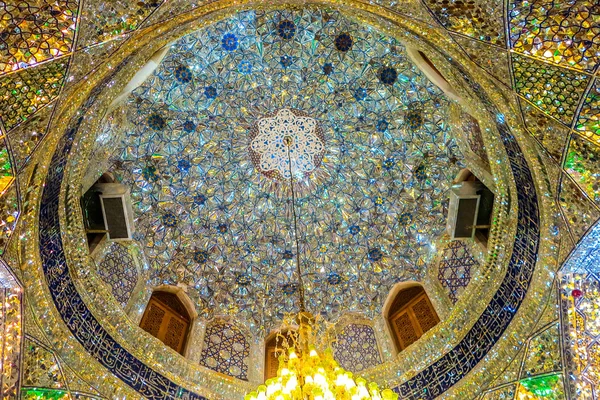 Shiraz Sayyed Alaeddin Hossein Moschee Spiegel Mosaiken Decke Mit Arabischen — Stockfoto