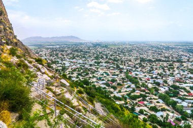 Oş Süleyman dağ çok taht yolu yolu tepe Cityscape Rock görüntülemek noktası