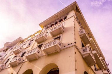 Selanik Aristoteles kamu kare çok düzey Binası düşük açılı görünüş