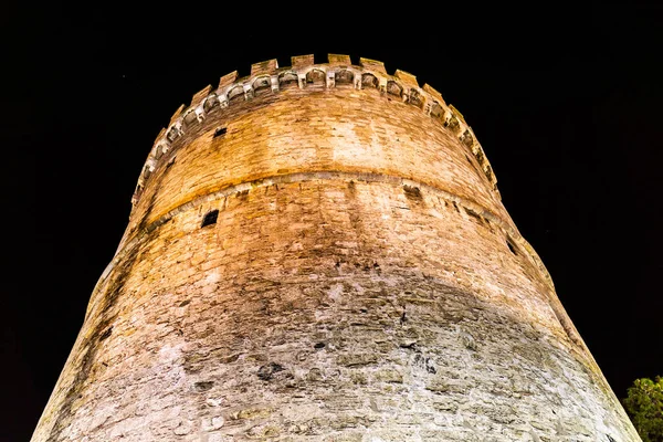 Torre Bianca Salonicco Illuminata Con Luci Vista Angolo Basso Notte — Foto Stock