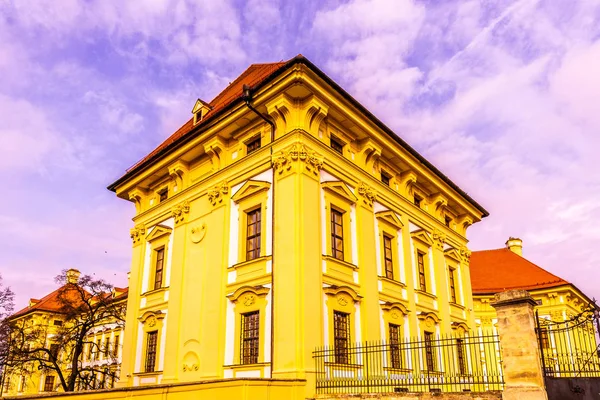Palais Château Slavkov Brna Porte Principale Bâtiment Point Vue Latéral — Photo