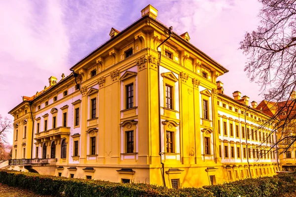 Slavkov Brna Castle Palace Façade Latérale Point Vue Avec Ciel — Photo