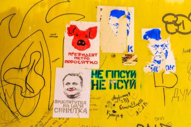 Lviv Ukrayna başkanlık seçimleri hiciv küfürler Poroshenko Domuz surat hakkında şakalar