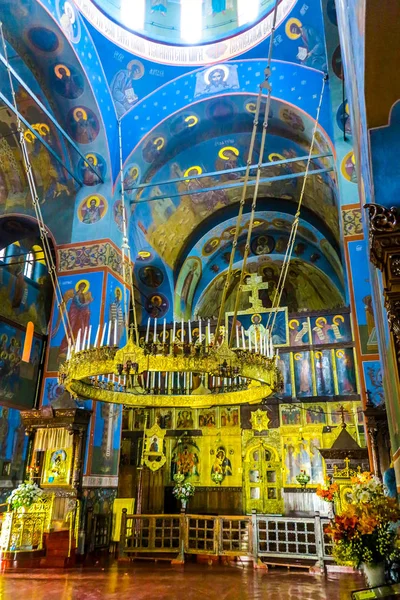 Pochaiv Lávra Pravoslavný Klášter Christian Komplexu Trinity Cathedral Vnitřní Lustr — Stock fotografie