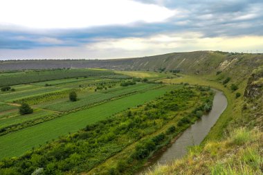 Orheiul Vechi Köyü antik kent tarihi karmaşık Reut Nehri manzara