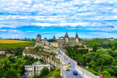 Kamianets Podilskyi antik kale kale tam karmaşık peyzaj Manzaralı
